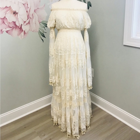 Embroidered Off-the-Shoulder Boho Maternity Dress - Picture 2 of 2